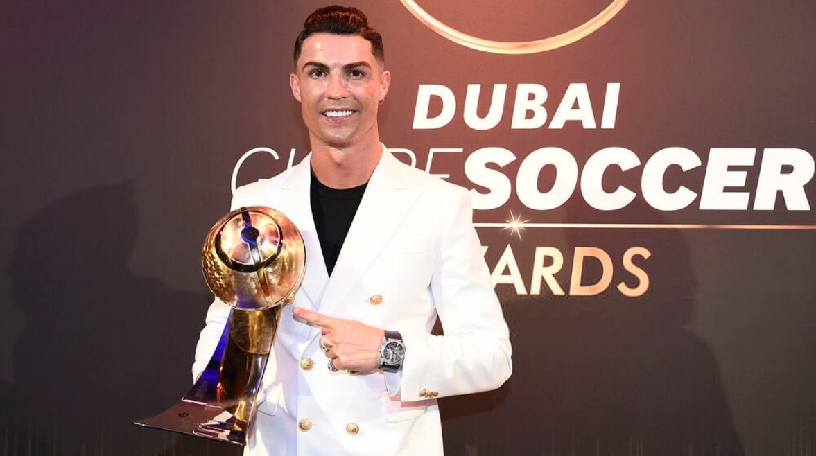 جائزة أفضل لاعب بالشرق الأوسط